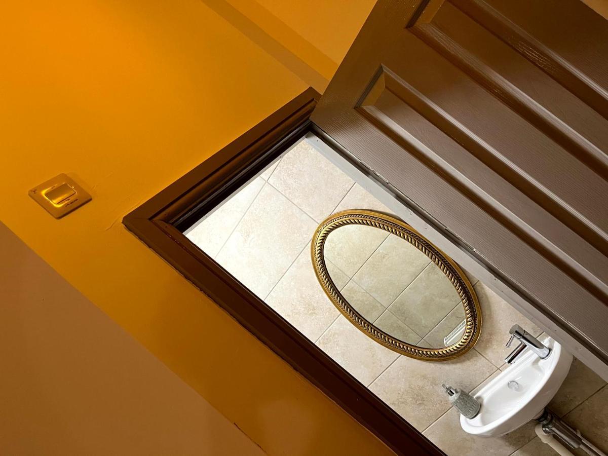 Top Floor Bed & Breakfast Lincoln Luaran gambar